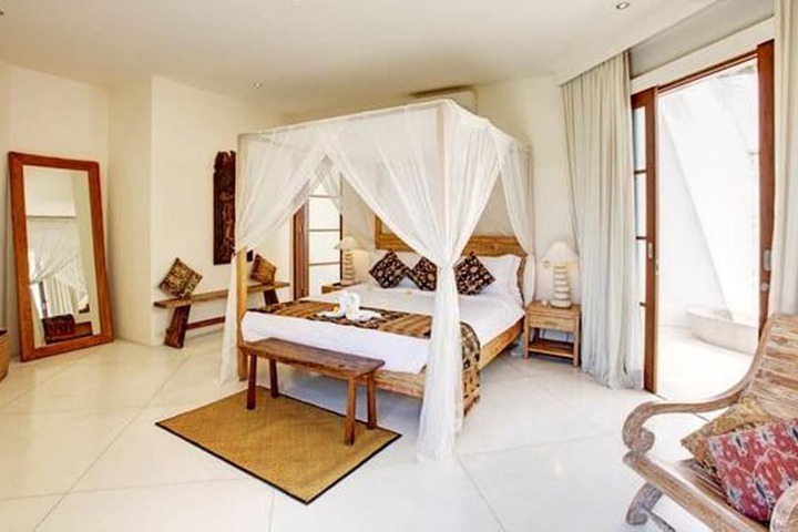Room 4 of 29