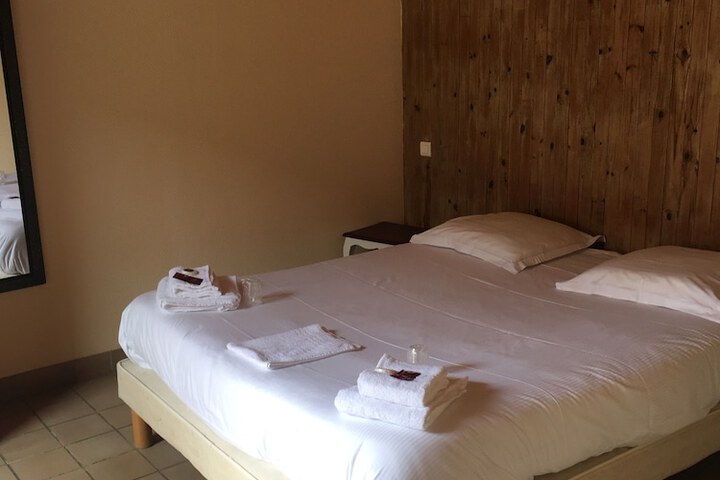 Room 20 of 93