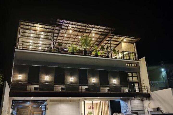 LG HOTEL