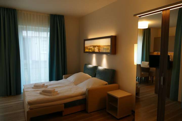 Room 34 of 64