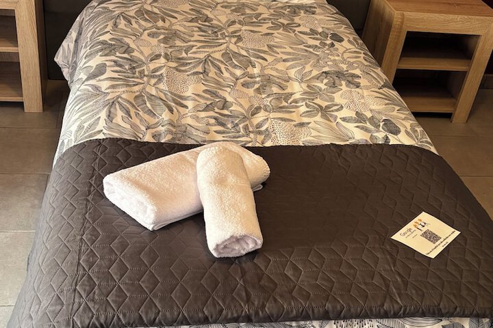 Room 6 of 17