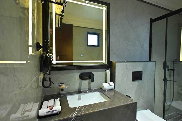Room 79 of 161