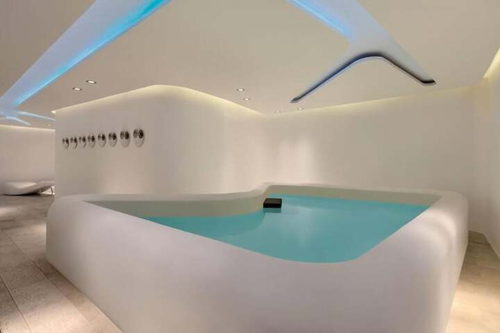 Pool 18 of 41