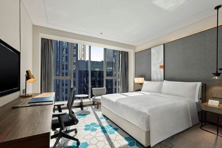 Room 15 of 51
