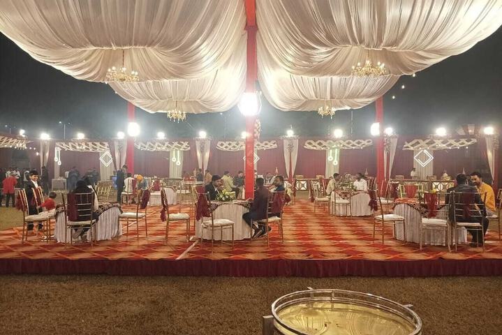 Ballroom/Hall 23 of 58