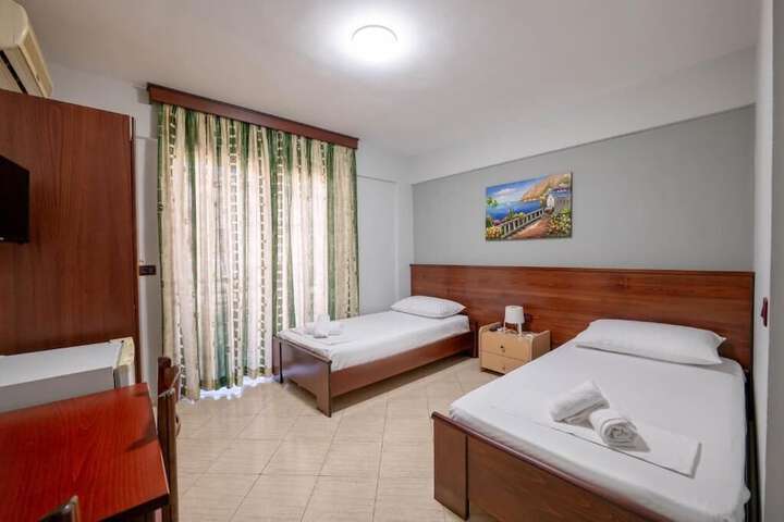 Room 12 of 59