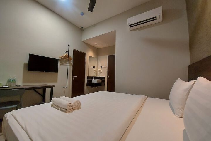 Room 78 of 138