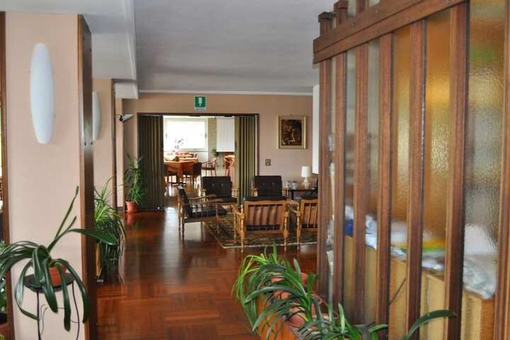 Hotel Interior 4 of 69