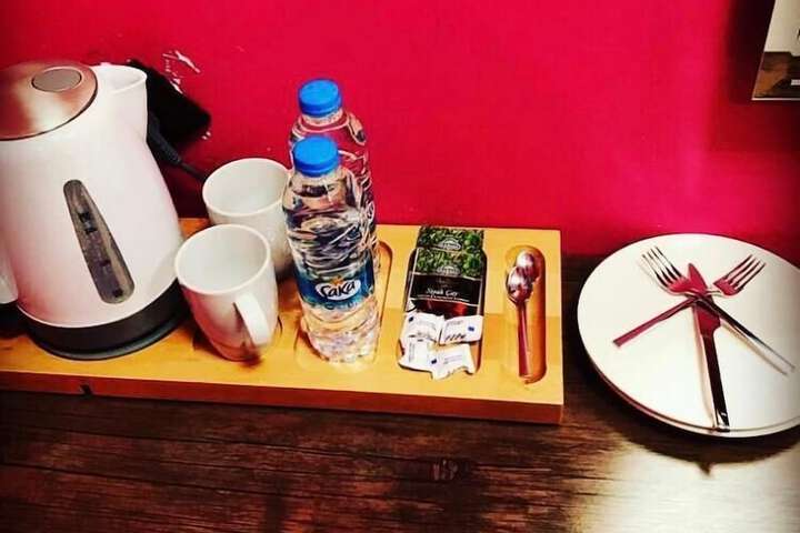 Breakfast/Coffee Service 9 of 13