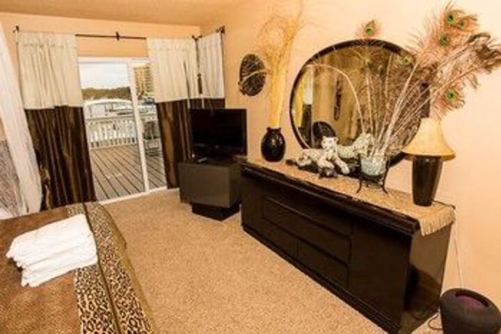 Room 12 of 41