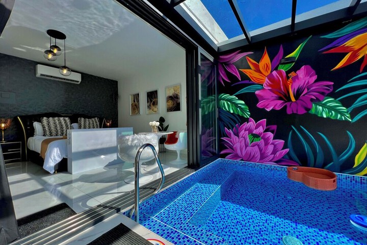 Pool 47 of 77