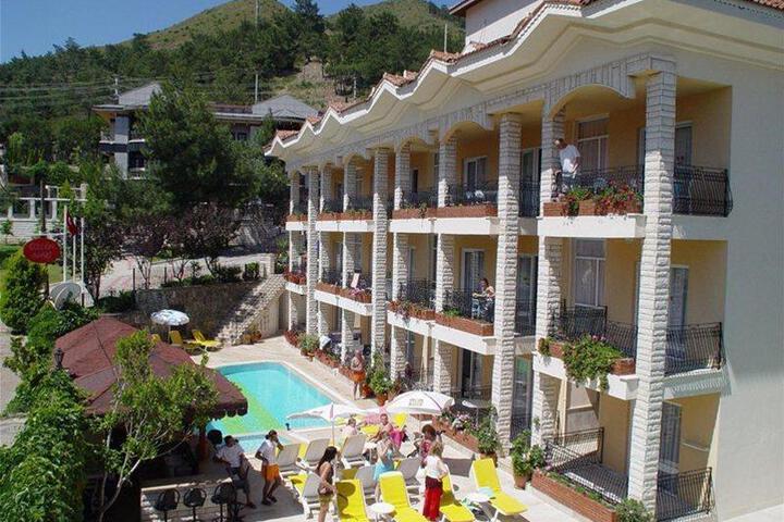 Ozlem 1 Apartments