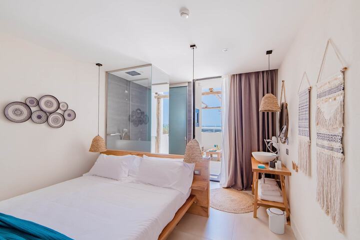 Room 29 of 104