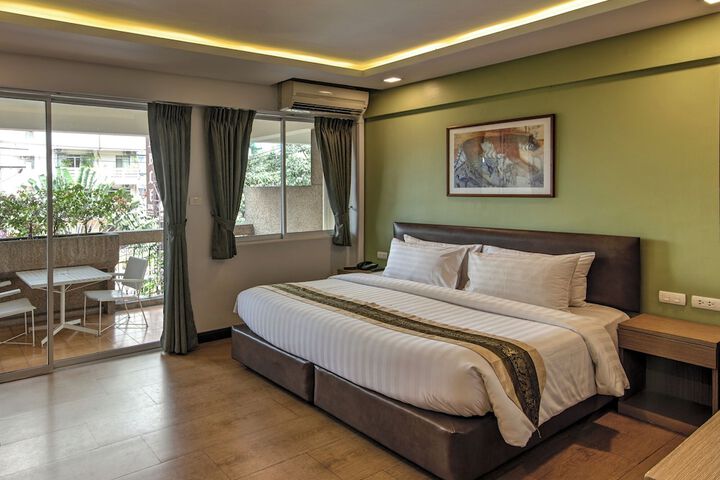 Room 14 of 59