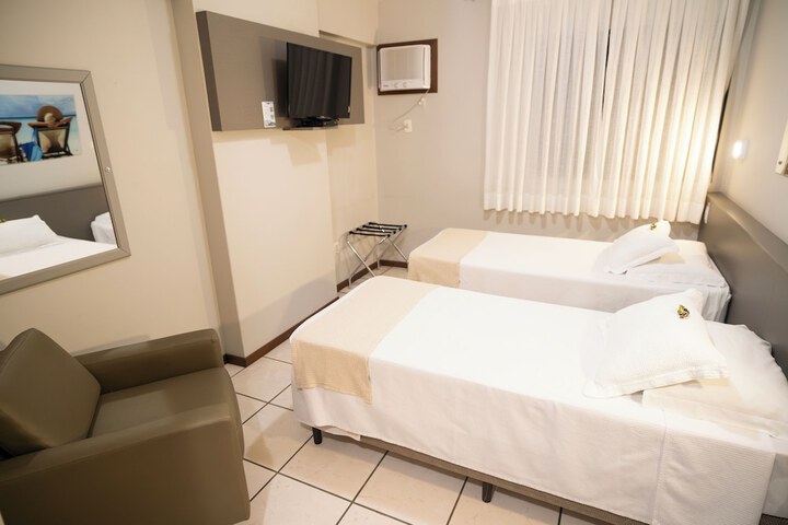 Room 16 of 89