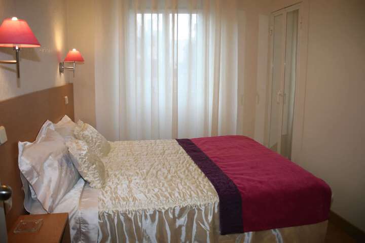 Room 11 of 21