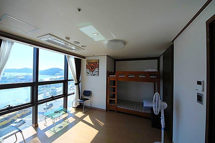 Camellia Hotel