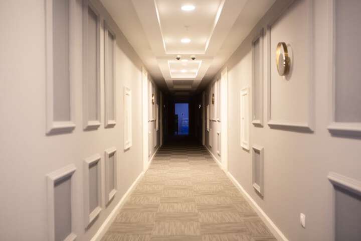 Ballroom/Hall 42 of 54