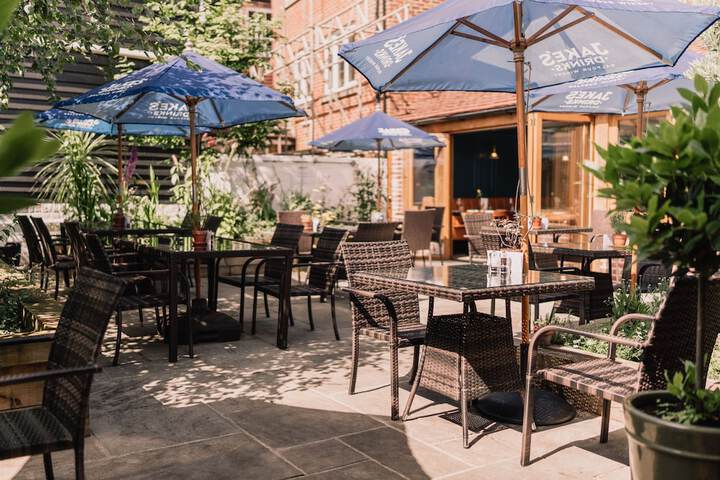 Terrace/Patio 86 of 86