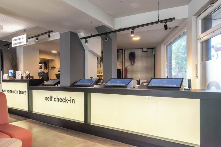 Check-in/check-out kiosk