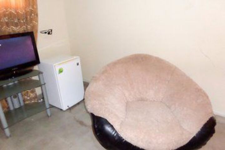 Room 15 of 19