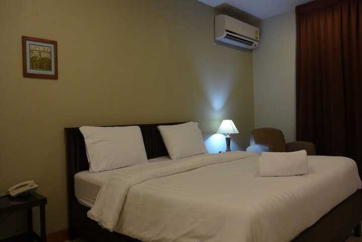 Room 16 of 45