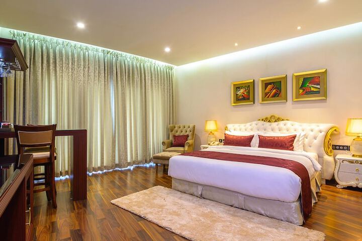 Room 29 of 81