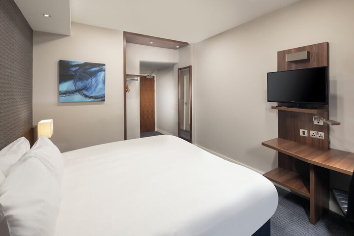 Room 43 of 138