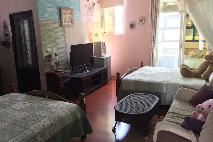 Room 15 of 60
