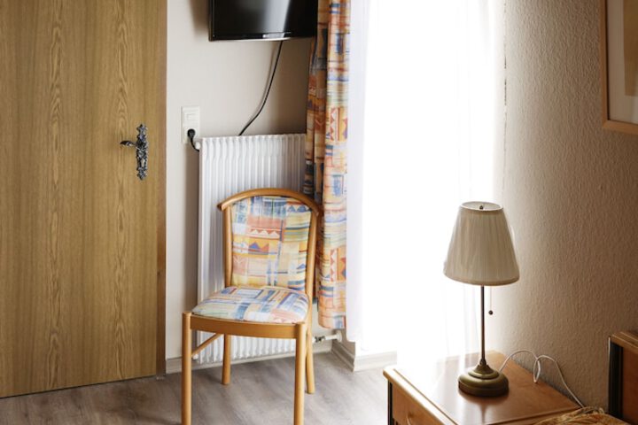 Room 17 of 81