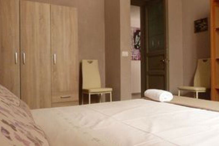 Room 33 of 55