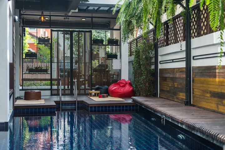 Pool 57 of 72
