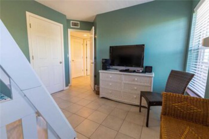Room 18 of 50