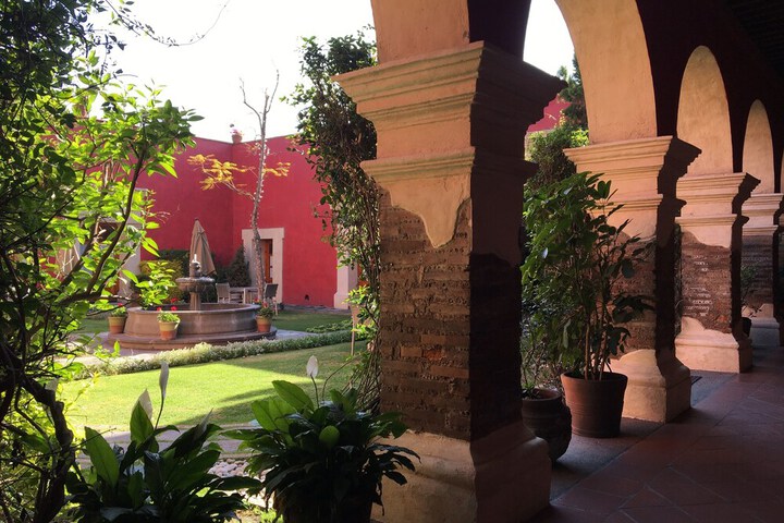 Hotel Exterior 107 of 123