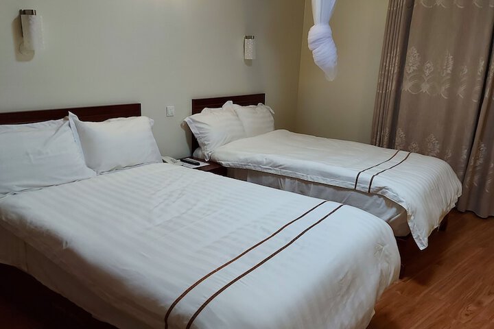 Room 7 of 35