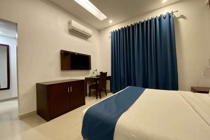 Room 14 of 41