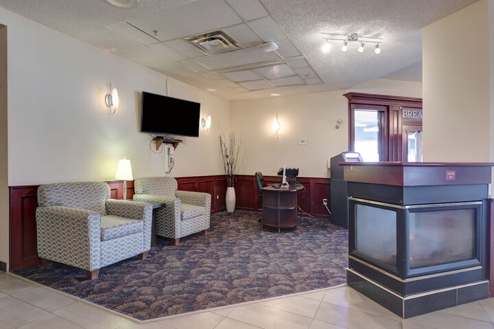 Business Center 12 of 12