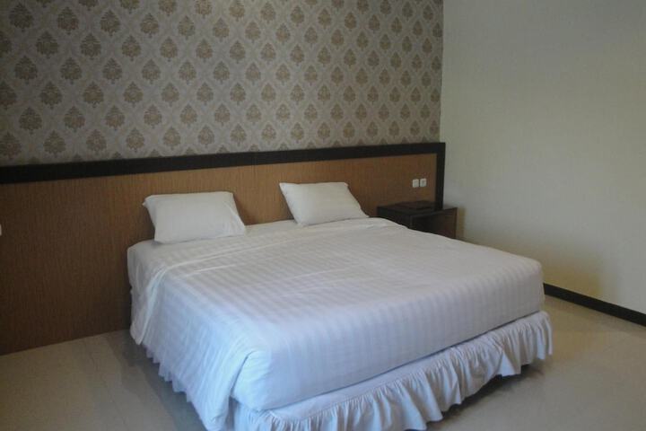 Room 18 of 67