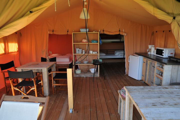 Room 8 of 39