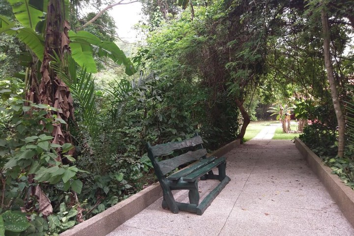 Property Grounds 42 of 49