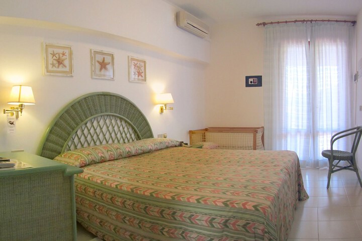 Room 14 of 51
