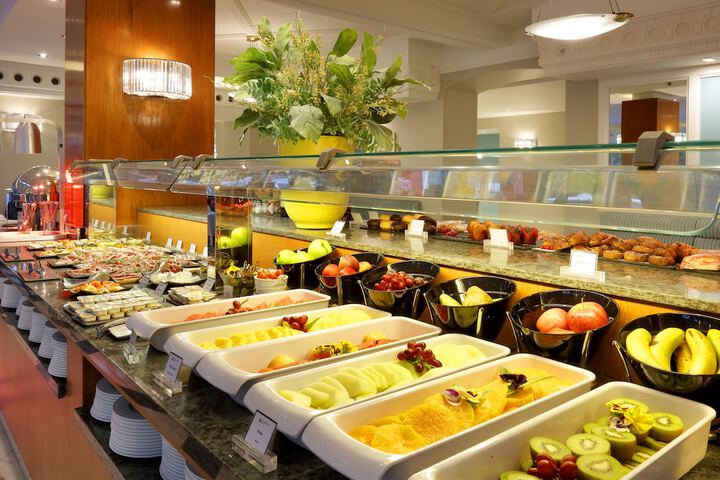 Breakfast/Coffee Service 65 of 130