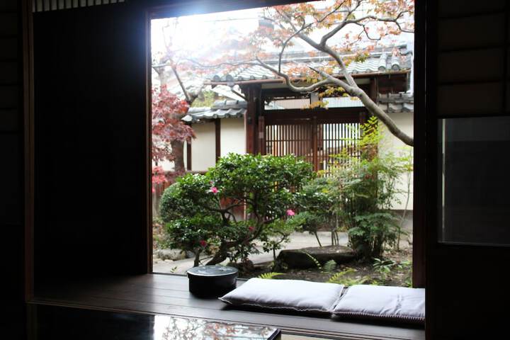 Room 78 of 107