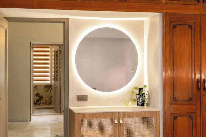 Room 29 of 246