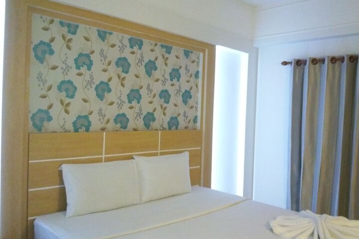 Room 21 of 42