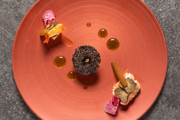 Dining 63 of 75