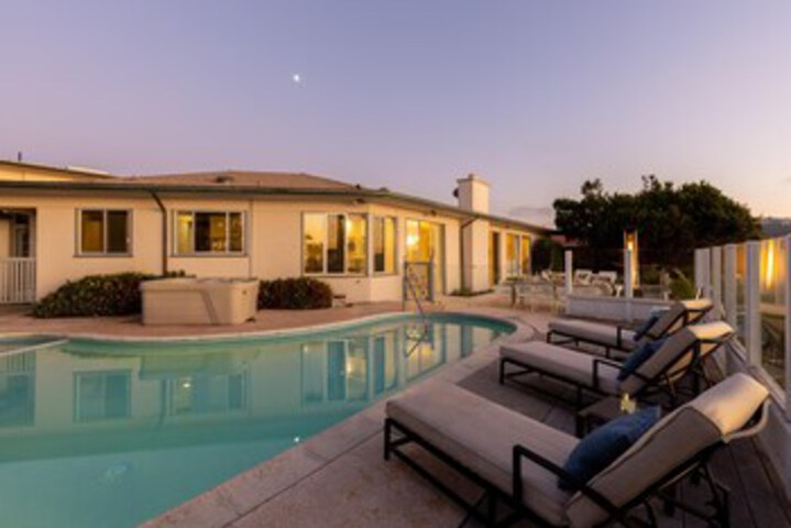 Pool 28 of 45