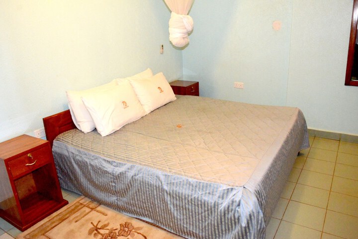 Room 11 of 49