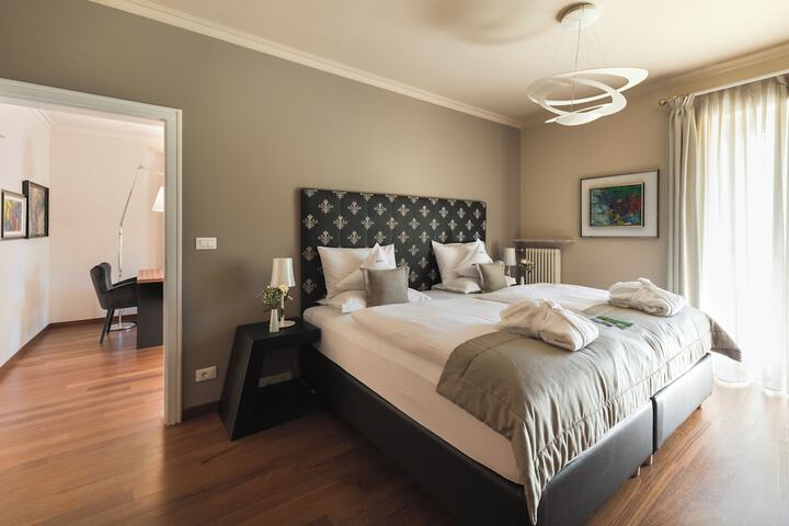 Room 28 of 119