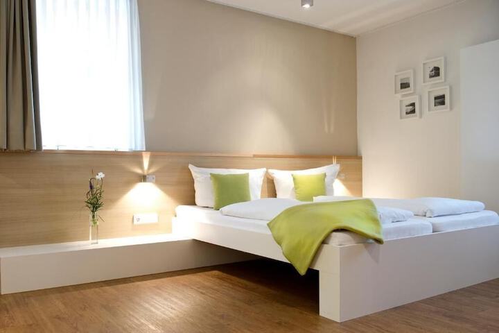 Room 3 of 24